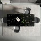 70,8 inch rechthoekige eettafel met gesinterd stenen blad en metalen poten