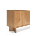 Modern eiken dressoir met messing handgrepen